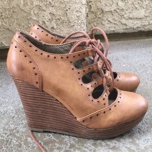 Brown wedge heels